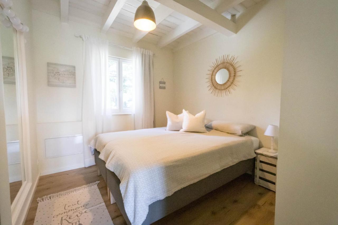 Romantik-Home Nordelsass - Ferienwohnung Fuer Selbstversorger Oberhoffen-les-Wissembourg エクステリア 写真