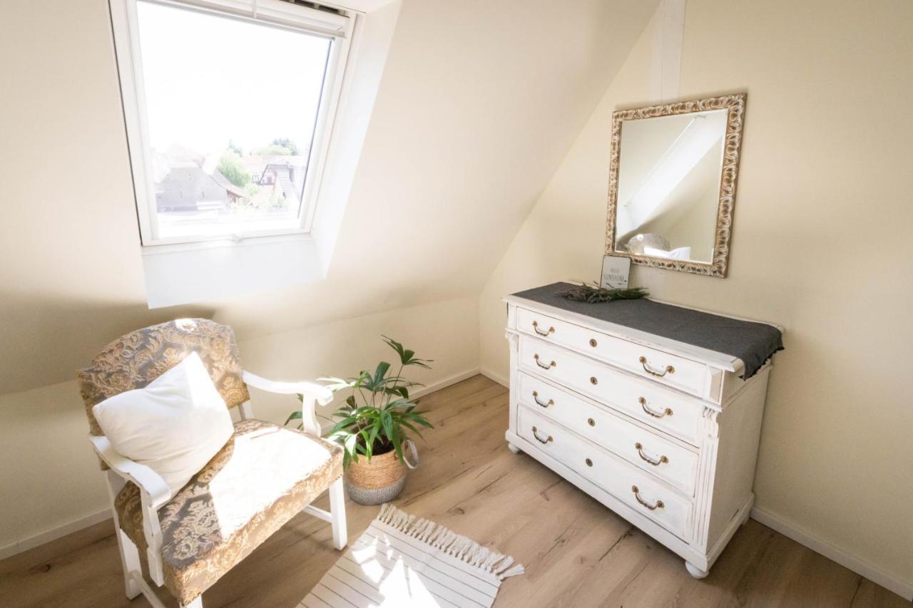 Romantik-Home Nordelsass - Ferienwohnung Fuer Selbstversorger Oberhoffen-les-Wissembourg エクステリア 写真