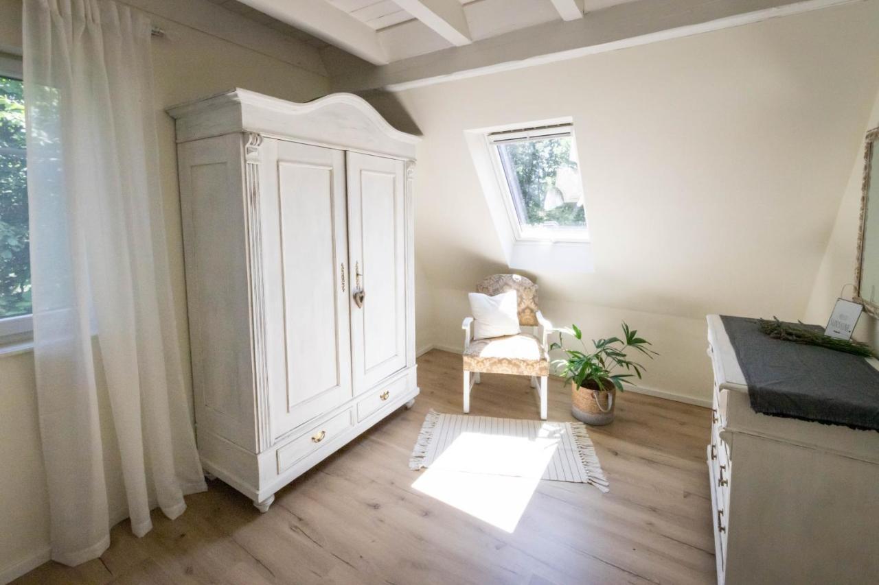 Romantik-Home Nordelsass - Ferienwohnung Fuer Selbstversorger Oberhoffen-les-Wissembourg エクステリア 写真